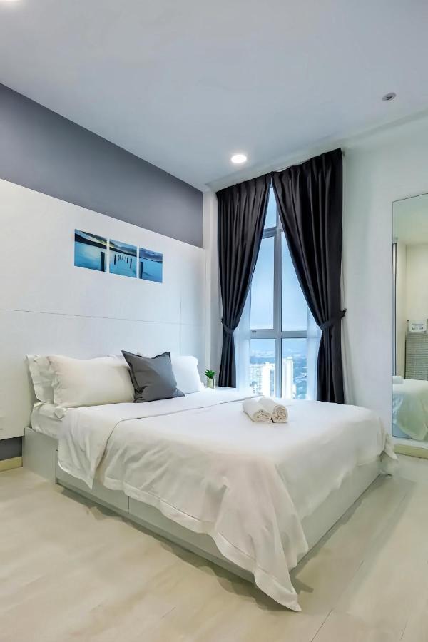 Apartment Straits Garden Penang *